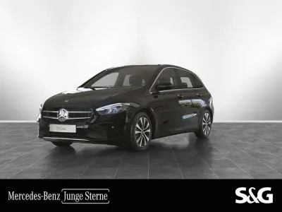Gebraucht Mercedes B200 Progressive 163 PS (119 kW) 2022 Unilack nachtschwarz Kleinwagen