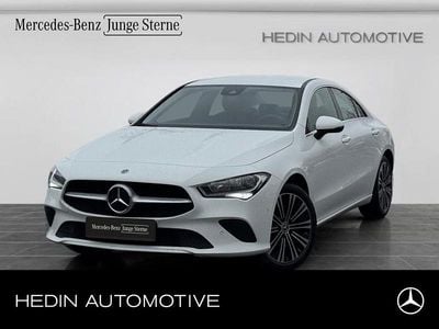 Gebraucht Mercedes CLA250e 160 PS (117 kW) 2022 Unilack polarweiß Limousine