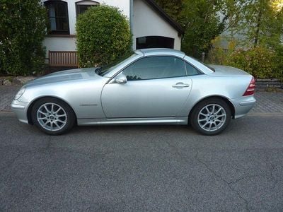 Gebraucht Mercedes SLK200 163 PS (119 kW) 2003 Silber Cabrio