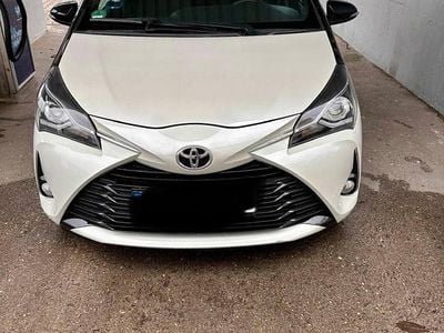 Gebraucht Toyota Yaris 111 PS (81 kW) 2020 Weiß Kleinwagen