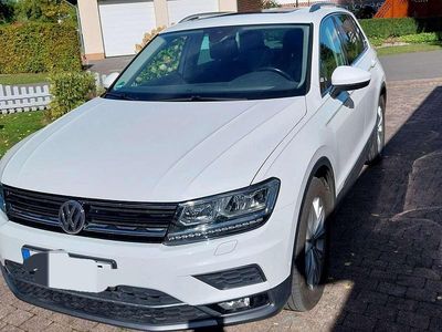 Weiß Gebraucht 2017 VW Tiguan Highline SUV | 22.900 € (Fairer Preis)