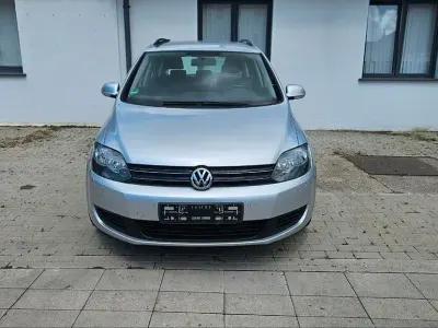 Gebraucht VW Golf Plus Cross Comfortline 122 PS (89 kW) 2010 Silber Van / Kleinbus