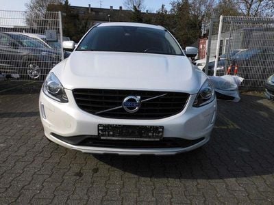 Gebraucht Volvo XC60 Ocean Race 150 PS (110 kW) 2015 Weiß SUV