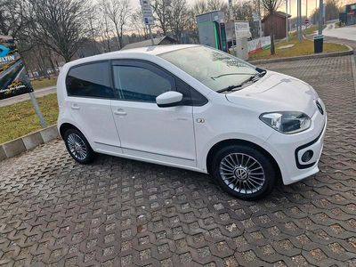 Weiß Gebraucht 2013 VW up! Kleinwagen | 6.500 € (Fairer Preis)