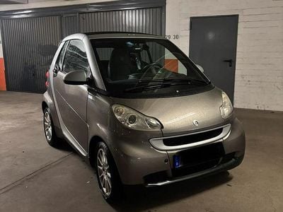 Grau Gebraucht 2009 Smart ForTwo Cabrio Cabrio | 3.500 € (Fairer Preis)