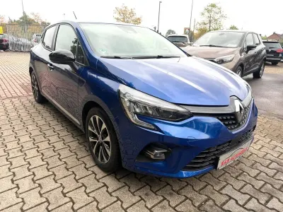 Gebraucht Renault Clio V Business 91 PS (66 kW) 2021 Blau Limousine