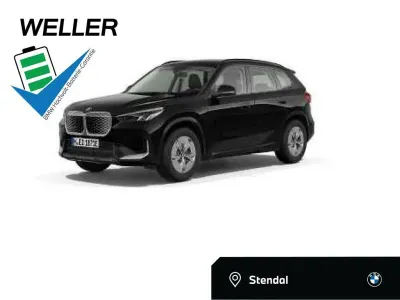 Neu BMW iX1 Shadowline 150 kW (204 PS) 2025 Schwarz SUV