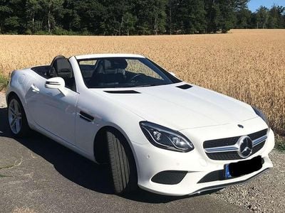 Begagnad Mercedes SLC200 184 HK (135 kW) 2018 Vit Cab