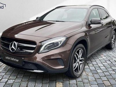 Gebraucht Mercedes GLA180 Urban 122 PS (89 kW) 2016 Braun SUV