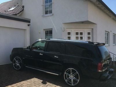 Gebraucht Cadillac Escalade 350 PS (257 kW) 2003 Schwarz SUV