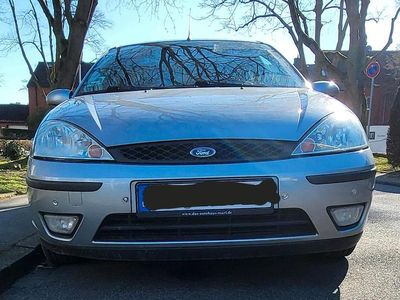 Brugt Ford Focus 118 HK (86 kW) 2004 Grå Hatchback