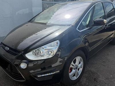 Second-hand Ford S-MAX Titanium 200 CP (147 kW) 2013 Negru Monovolum