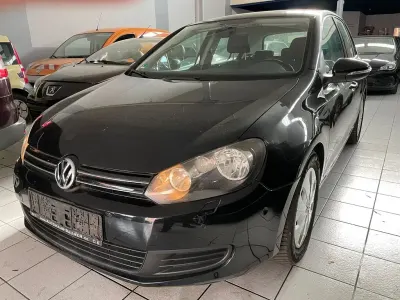 Gebraucht VW Golf VI Comfortline 122 PS (89 kW) 2009 Schwarz Kleinwagen