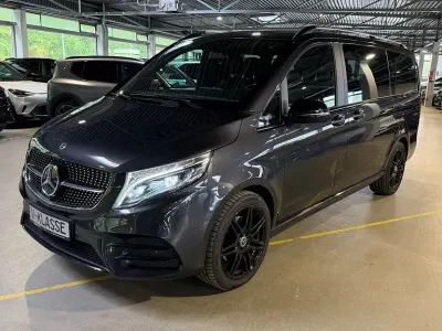 Gebraucht Mercedes V300 AMG 239 PS (175 kW) 2021 Grau Van / Kleinbus