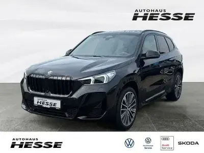 Gebraucht BMW X1 M Sport 170 PS (125 kW) 2023 Schwarz SUV