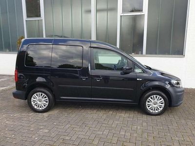 Deep black perleffekt Gebraucht 2020 VW Caddy Trendline Van / Kleinbus | 24.980 € (Teuer)