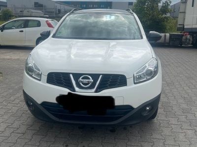 Nissan Qashqai +2