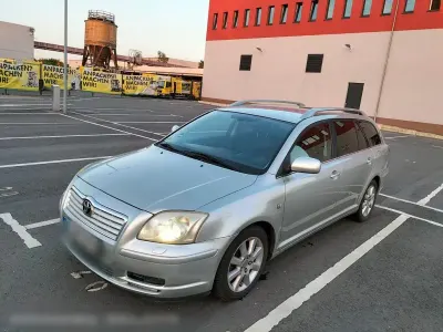 Gebraucht Toyota Avensis Executive 177 PS (130 kW) 2006 Beige Kombi
