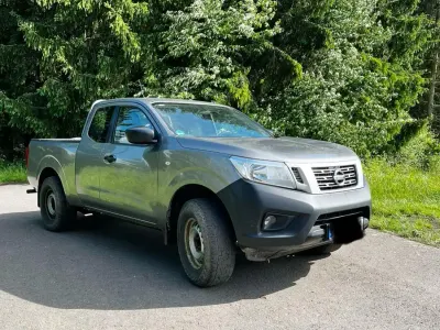 Gebraucht Nissan Navara 163 PS (119 kW) 2017 Grau Pickup