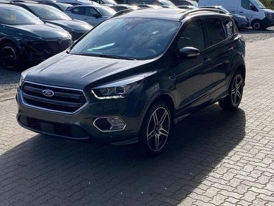 Gebraucht Ford Kuga ST-Line 175 PS (128 kW) 2019 Grau SUV