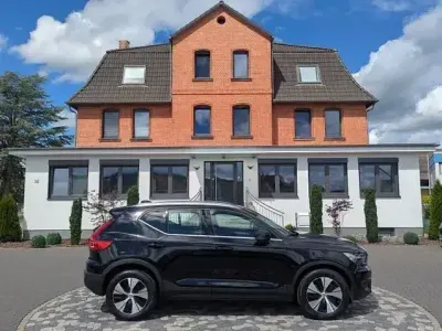 Gebraucht Volvo XC40 Inscription 211 PS (155 kW) 2021 Schwarz SUV
