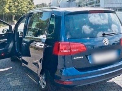 Begagnad VW Sharan 170 HK (125 kW) 2013 Blå Minibuss