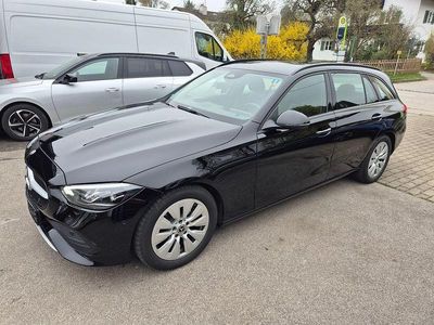 Usata Mercedes C220 200 CV (147 kW) 2022 Nero Station wagon