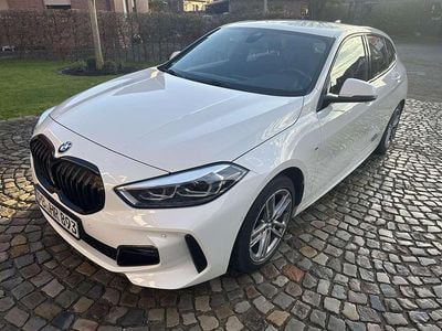 Gebraucht BMW 118 M Sport 136 PS (100 kW) 2022 Weiß Kleinwagen