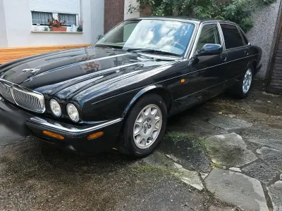 Gebraucht Jaguar XJ8 236 PS (173 kW) 1998 Schwarz Limousine