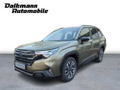 Neu Subaru Forester Platinum 136 PS (100 kW) 2026 Grün SUV