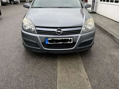 Gebraucht Opel Astra 125 PS (91 kW) 2005 Grau Kombi