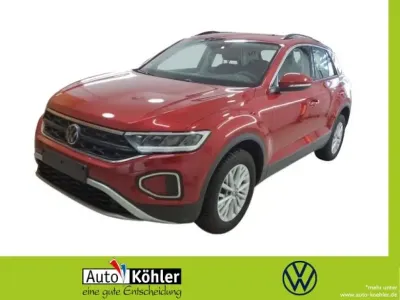 Gebraucht VW T-Roc Life 116 PS (85 kW) 2024 Kings red SUV