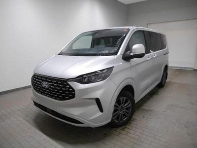Usado Ford Tourneo Custom Titanium 136 HP (100 kW) 2025 Prateado Van