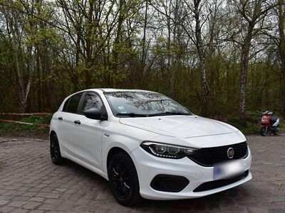 Second-hand Fiat Tipo Street 95 CP (69 kW) 2019 Alb Break