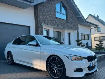 Gebraucht BMW 320 Performance 184 PS (135 kW) 2013 Weiß Limousine