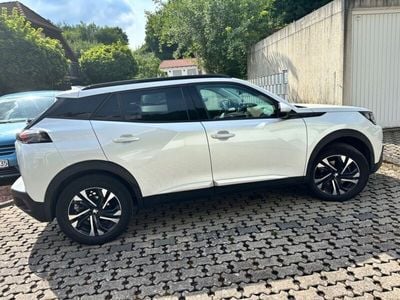 Peugeot e-2008