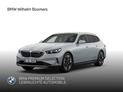 Gebraucht BMW i5 Sport Line 250 kW (340 PS) 2025 Grau Kombi