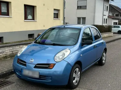 Gebraucht Nissan Micra 65 PS (47 kW) 2003 Blau Kleinwagen