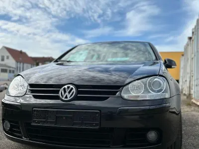 Używany VW Golf Sportline 140 KM (102 kW) 2004 Czarny Coupe