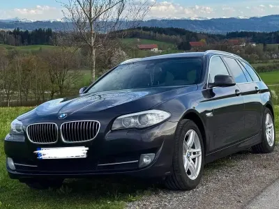 Gebraucht BMW 520 M Sport 184 PS (135 kW) 2013 Grau Kombi