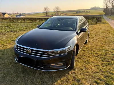 Gebraucht VW Passat 200 PS (147 kW) 2022 Schwarz Kombi