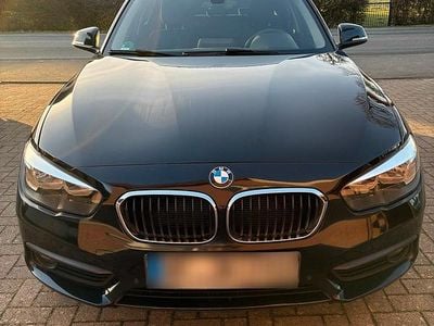 Gebraucht BMW 118 Advantage 150 PS (110 kW) 2017 Schwarz Kleinwagen