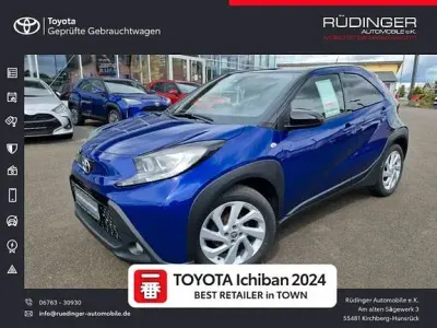 Gebraucht Toyota Aygo X Pulse 72 PS (52 kW) 2022 Schwarz SUV