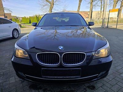 Gebraucht BMW 520 Sport Line 163 PS (119 kW) 2009 Schwarz Limousine