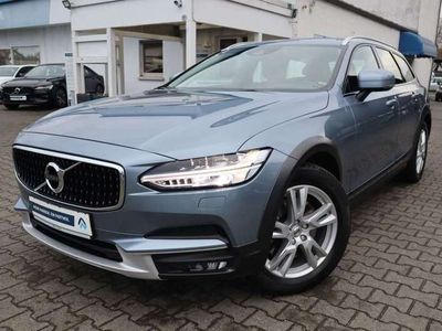 Gebraucht Volvo V90 CC 190 PS (139 kW) 2017 Mussel blue Kombi