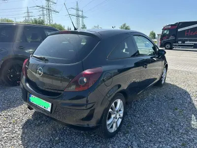 Gebraucht Opel Corsa Sport 90 PS (66 kW) 2008 Schwarz Kleinwagen