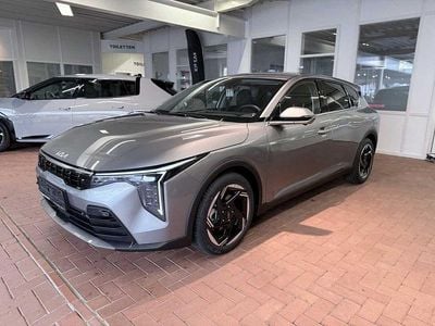 Neu Kia K4 Spirit 150 PS (110 kW) 2026 Stahlgrau Limousine
