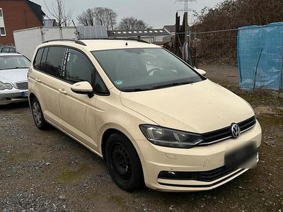 Gebraucht VW Touran 110 PS (80 kW) 2018 Andere farben Van / Kleinbus