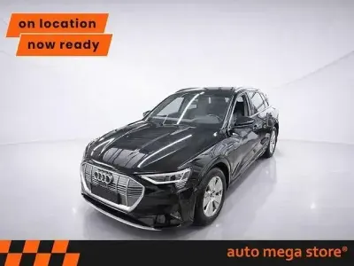 Gebraucht Audi e-tron Advanced Plus 300 kW (408 PS) 2022 Mythosschwarz metallic SUV
