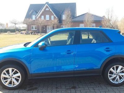 Gebraucht Audi Q2 Basis 116 PS (85 kW) 2018 Blau SUV